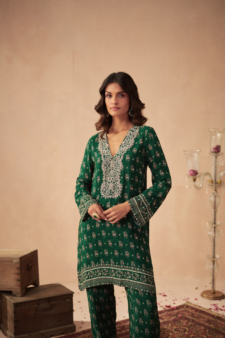 Green Booti Kurta Set