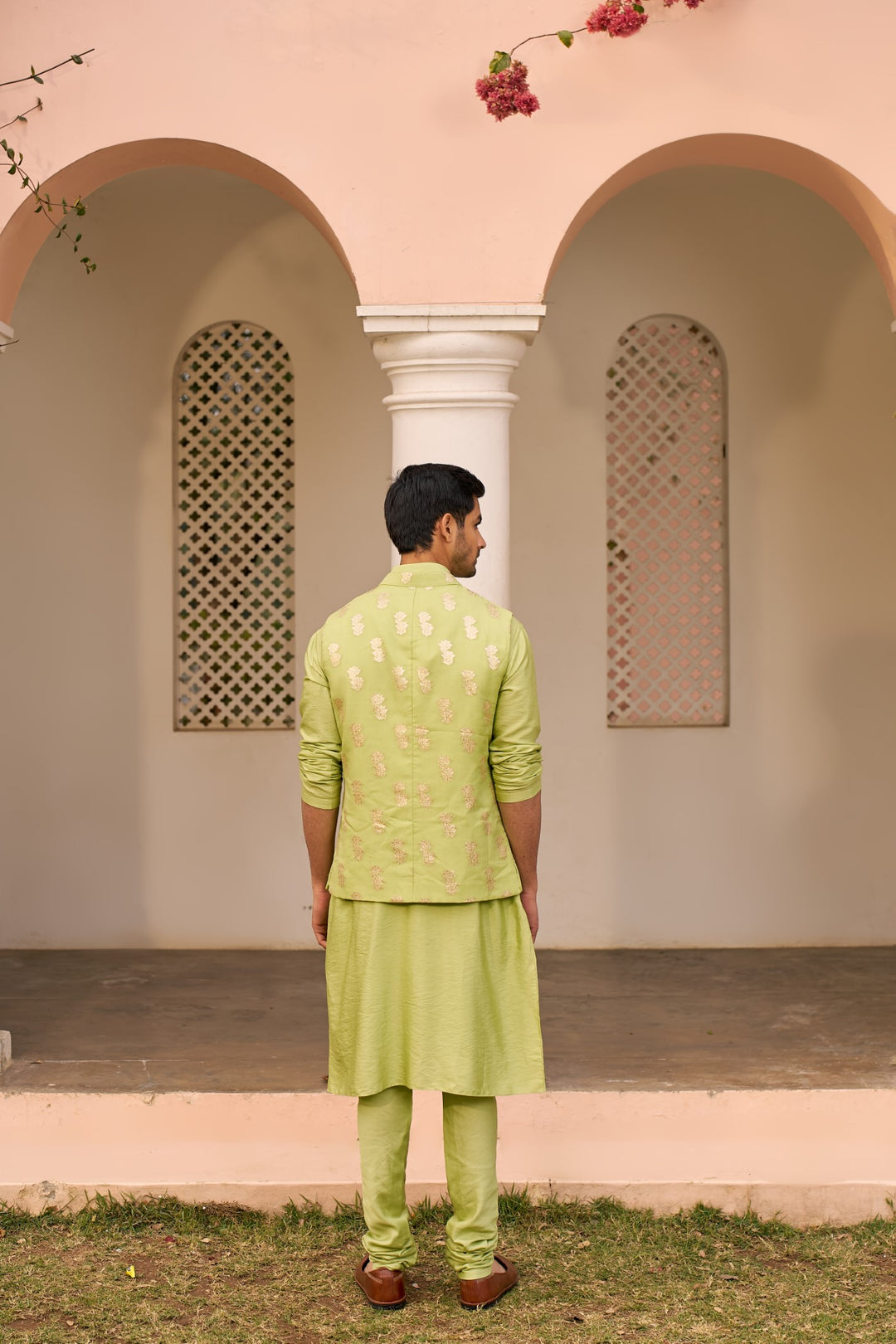 Green Kurta Set With Bundi