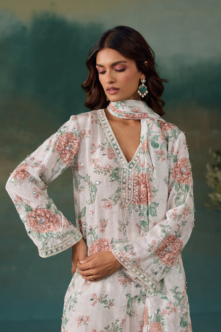 Pearl Rosellee Kurta Set