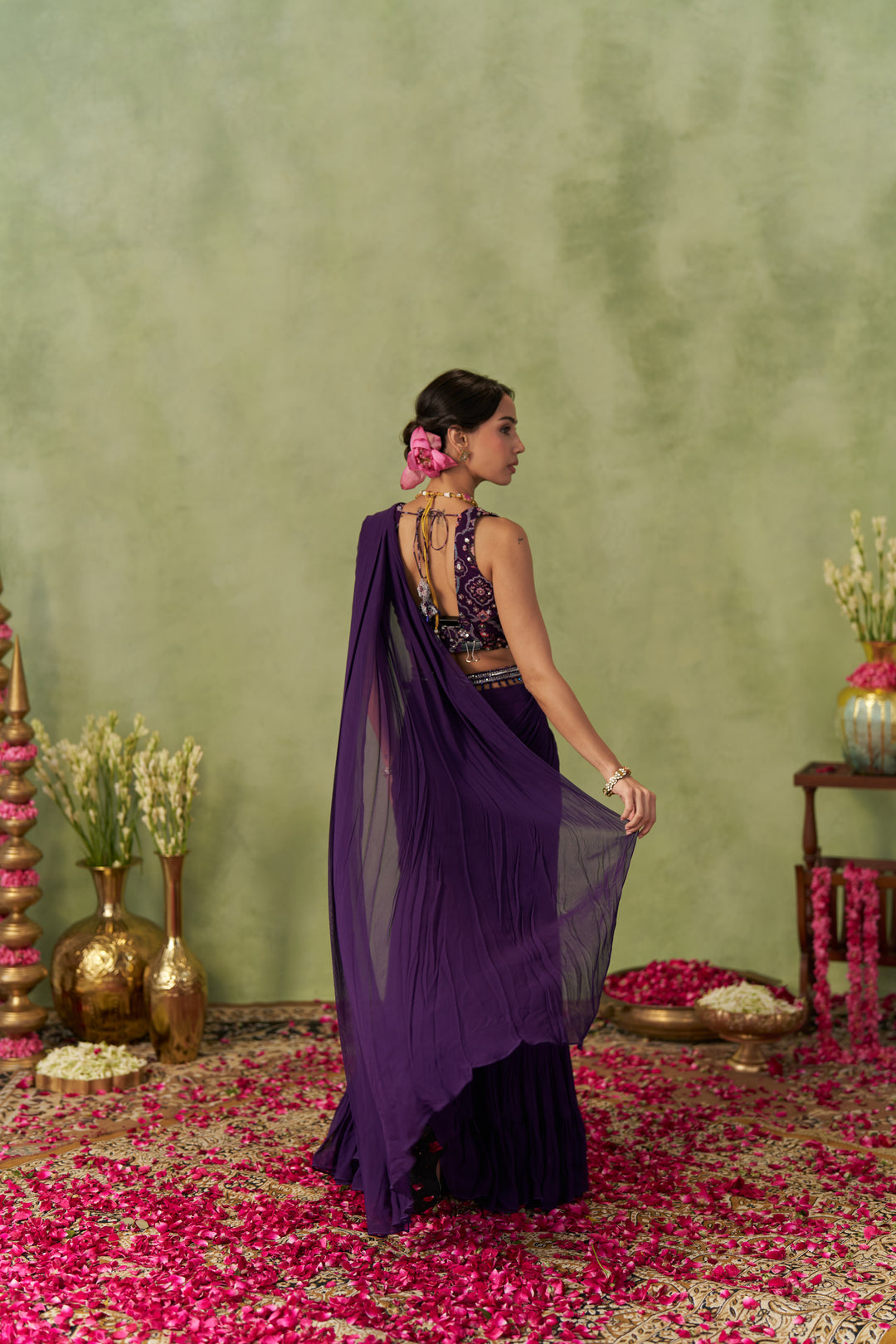 Jamuni Pre-Draped Saree With Belt