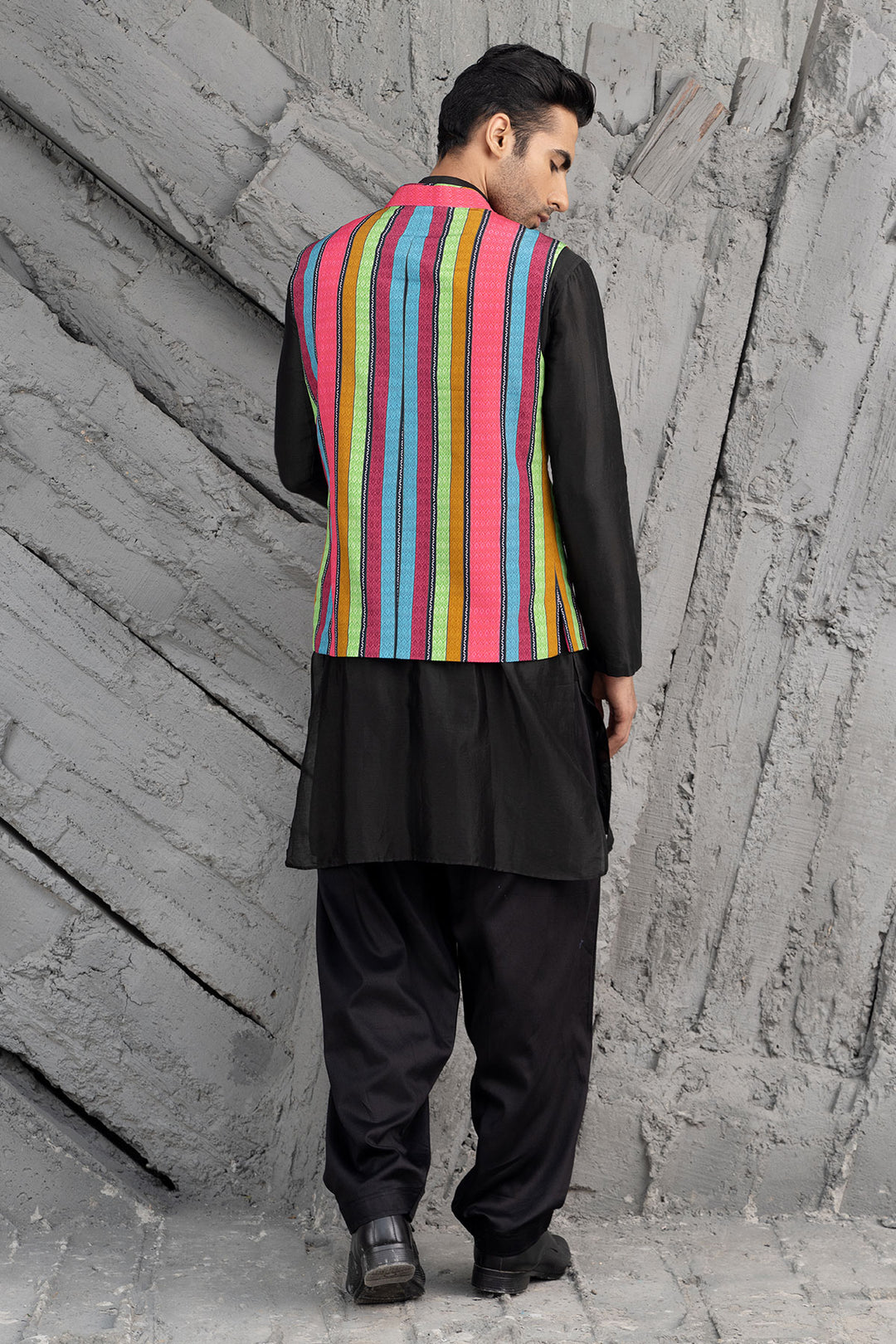 Black Kurta With Bundi